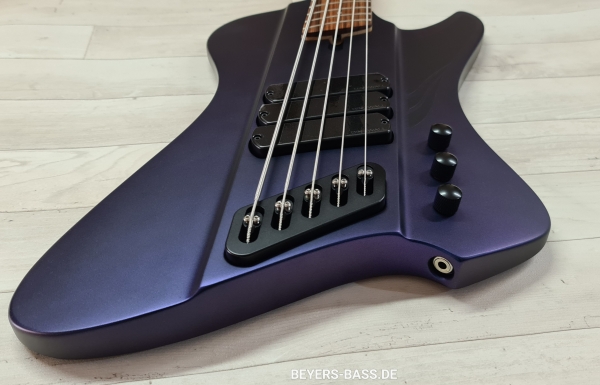 Dingwall D-Roc Standard 5 PF, Blue to Purple Colorshift
