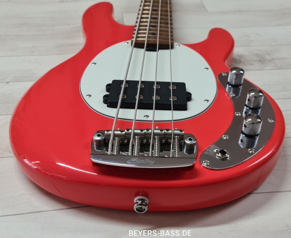 Sterling by Music Man Ray SS4 StingRay Short Scale, Fiesta Red