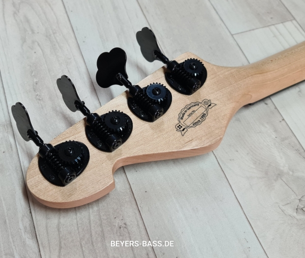 Sandberg Forty Eight VM4 Ebony, Virgin White Highgloss