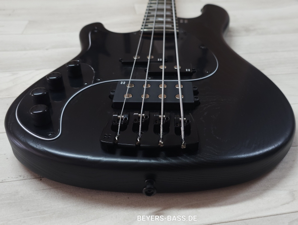 Sandberg California II VM4 Ebony, Open Pore Black, Linkshänder