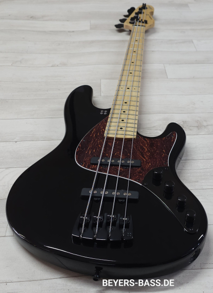 Sandberg California II TT4 Lionel Shortscale Greenline Custom, Highgloss Black