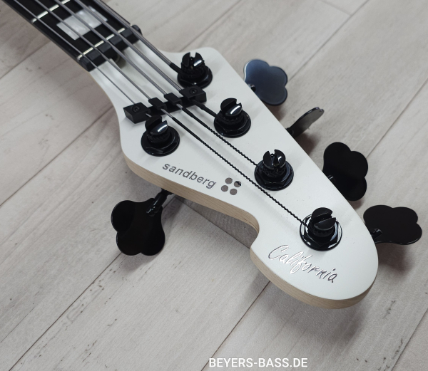 Sandberg California II VM5 "Always Good Groove", Custom Color Virgin White Matte