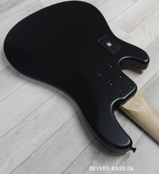 Sandberg California II Central 5 Ebony, Custom Color Satin Black