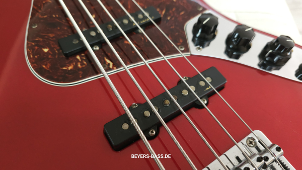 Fender Deluxe Active Jazz Bass V, Candy Apple Red, 2nd Hand