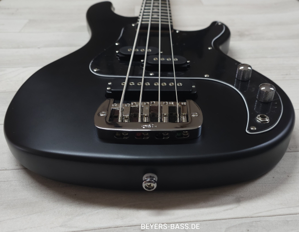 G&L Tribute SB-2 RW BKS, Black Frost, B-Stock