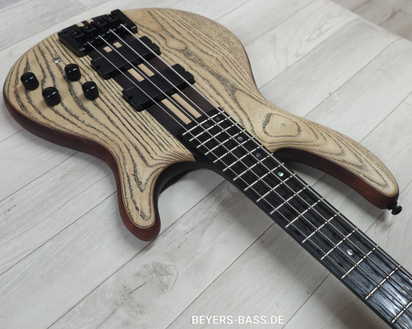 Cort Artisan Series A4 Ultra Ash, Etched Natural Black, Messeware