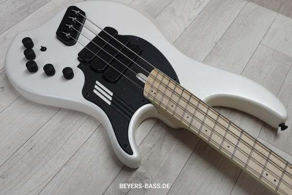 Dingwall NG3 4-String Nolly, Ducati Pearl White, Signature
