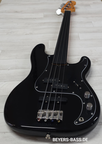 Fender Tony Franklin Fretless Precision Bass, Black Highgloss, Signature, Demo-Modell