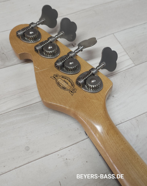 Sandberg Florence Bass, Soft Aged British Racing Green