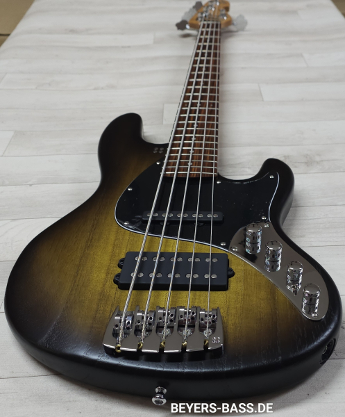 Sandberg California II TM5 Superlight Roasted Neck, Open Pore Tobacco Sunburst, 2nd Hand