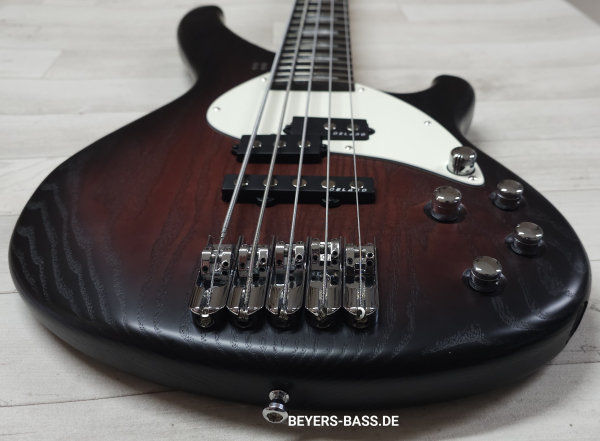 Sandberg Custom 5 Yolanda Charles, Open Pore Brownburst, Signature