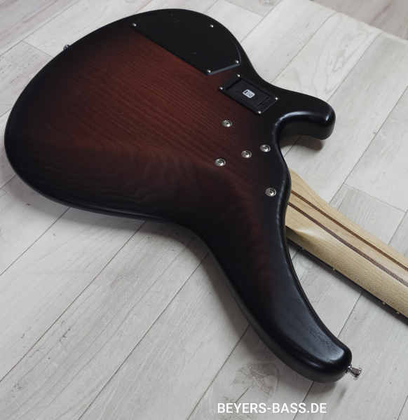 Sandberg Custom 5 Yolanda Charles, Open Pore Brownburst, Signature