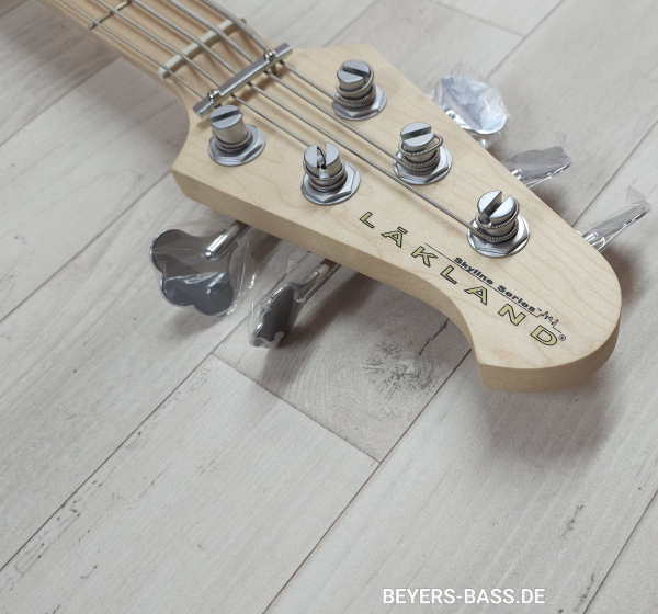 Lakland Skyline 55-02 Deluxe, Translucent Purple Gloss