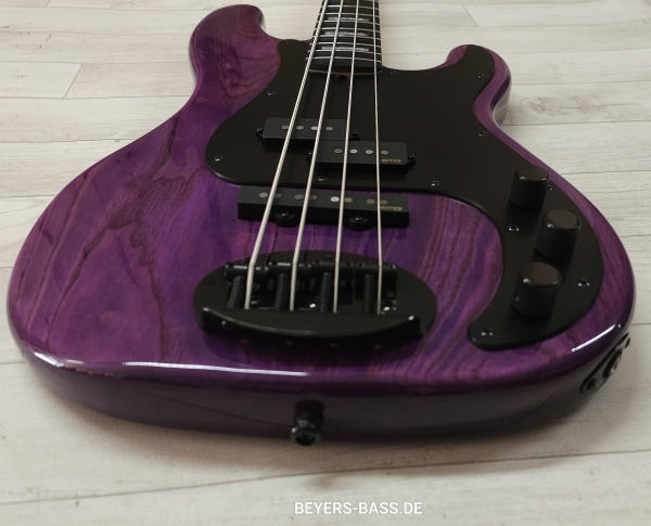 Preview: Lakland Skyline 44-64 Custom GZ Geezer Butler, Translucent Purple Gloss
