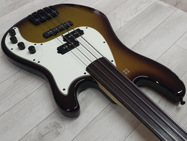 Preview: Sandberg California II VT4 Fretless, Custom Color Goldburst Highgloss, 2nd Hand