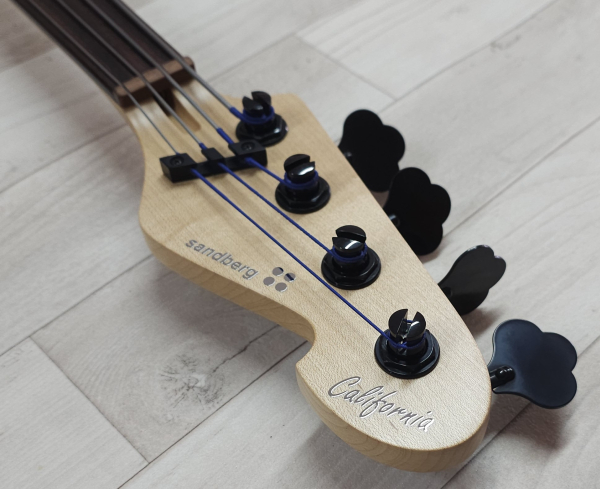 Sandberg California II VT4 Fretless, Custom Color Goldburst Highgloss, 2nd Hand