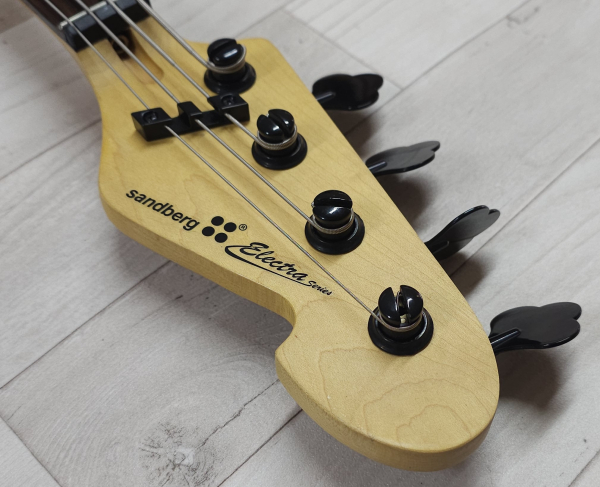 Sandberg Electra TT4 RW, Black Highgloss, Demo