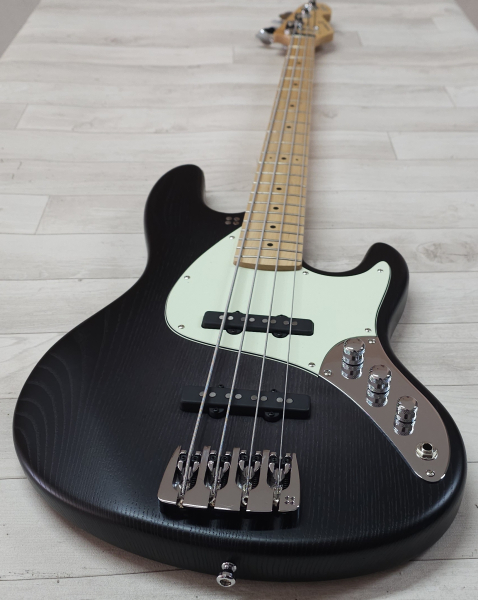 Sandberg California II TT4 passiv, Open Pore Blackburst