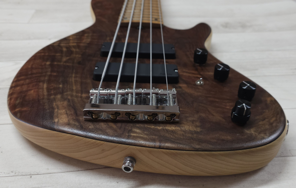 Preview: Sadowsky Custom Shop Single Cut 24-5 Walnut, Natural Transparent Satin, 2nd Hand