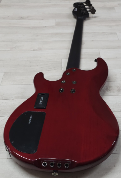 Yamaha BB734A FRD, Fire Red