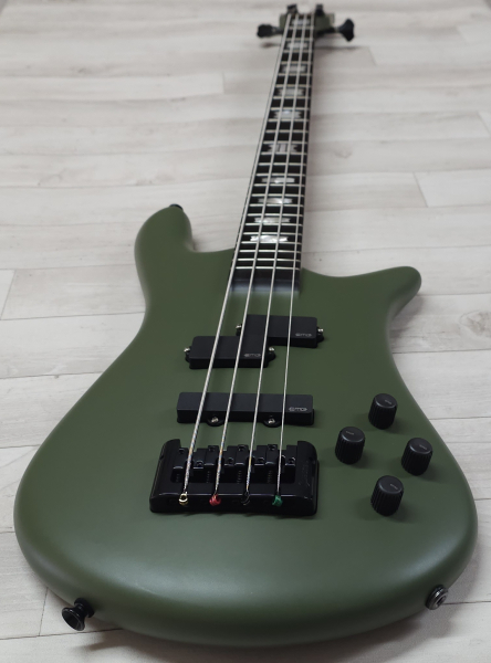 Spector Euro 4 Classic, Custom Color Olive Green Matte