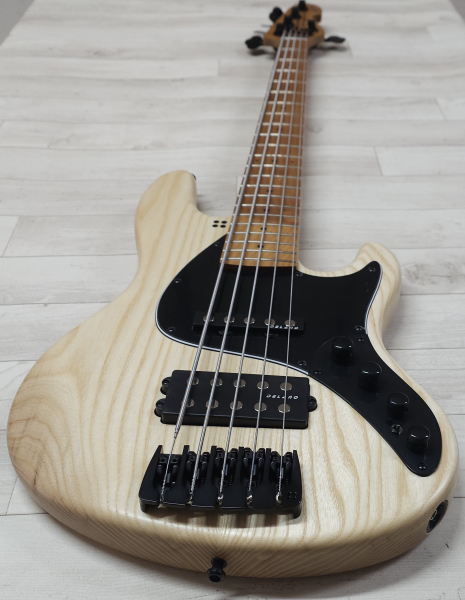 Sandberg California II TM5 Roasted Maple, Open Pore Natural