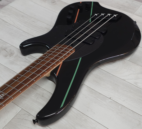 Preview: Dingwall JT3 John Taylor 4-String, Metallic Black, Signature