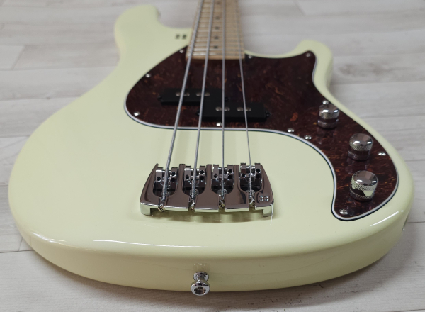 Preview: Sandberg California II VS4 Lionel Shortscale Greenline Custom, Highgloss Creme