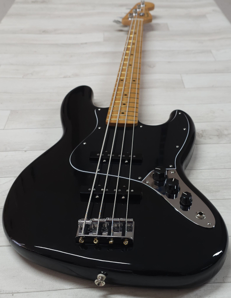 Fender Player II Jazz Bass MN, Black Highgloss, 2nd Hand