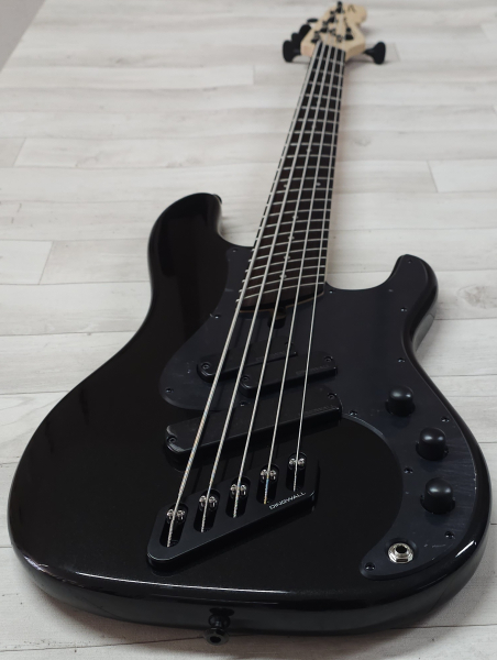 Dingwall SP1 5-String, Black Highgloss