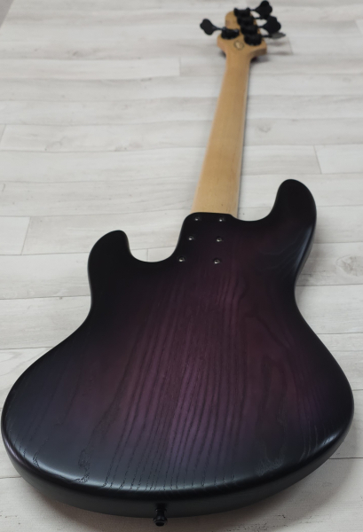 Sandberg California II TT5 passiv Fretless, Open Pore Violetburst