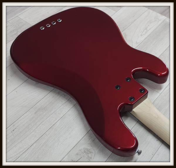 Lakland Skyline 44-64C Custom, Candy Apple Red Gloss