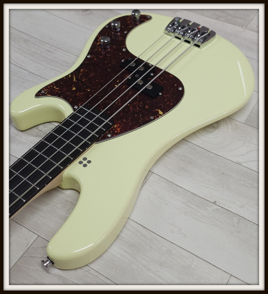 Preview: Sandberg Electra VS4 RW, Creme Highgloss
