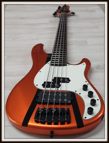 Sandberg California II VM5 Custom, Orange Metallic Highgloss + Black Stripes