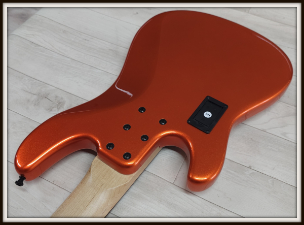 Sandberg California II VM5 Custom, Orange Metallic Highgloss + Black Stripes