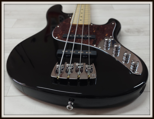 Preview: Sandberg California II TT4 Lionel Shortscale Greenline Custom, Highgloss Black