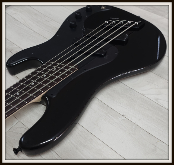 Dingwall SP1 5-String, Black Highgloss