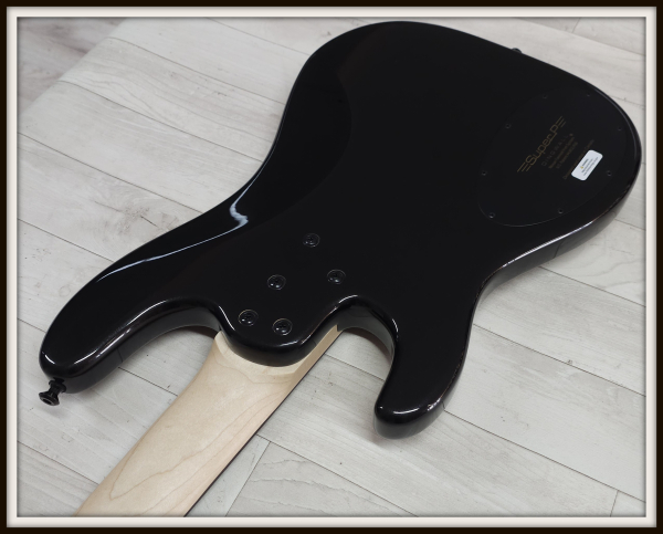 Dingwall SP1 5-String, Black Highgloss