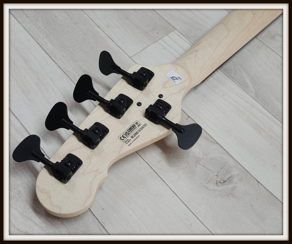 Dingwall SP1 5-String, Black Highgloss
