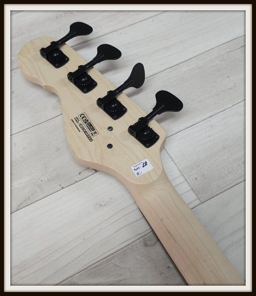 Dingwall SP1 4-String, Ducati White