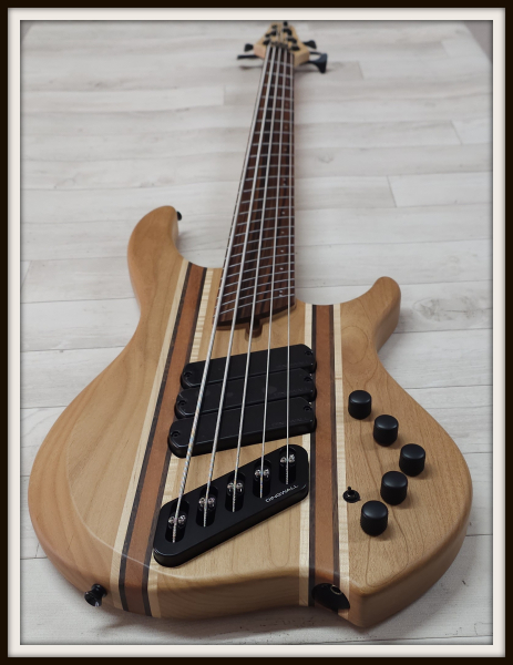Dingwall AW3 5-String Amos Williams Combustion, Matte Natural, Signature, Limited Edition