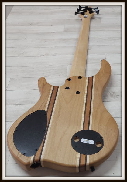 Dingwall AW3 5-String Amos Williams Combustion, Matte Natural, Signature, Limited Edition