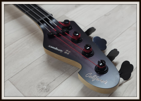 Sandberg California II VT4 Ebony Fretless, Open Pore Violetburst