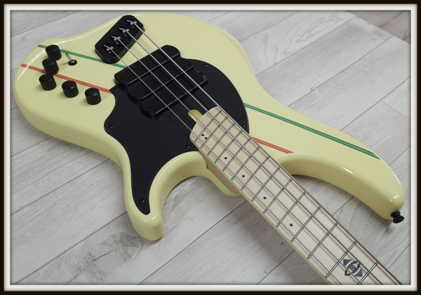 Preview: Dingwall JT3 John Taylor 4-String, Primrose