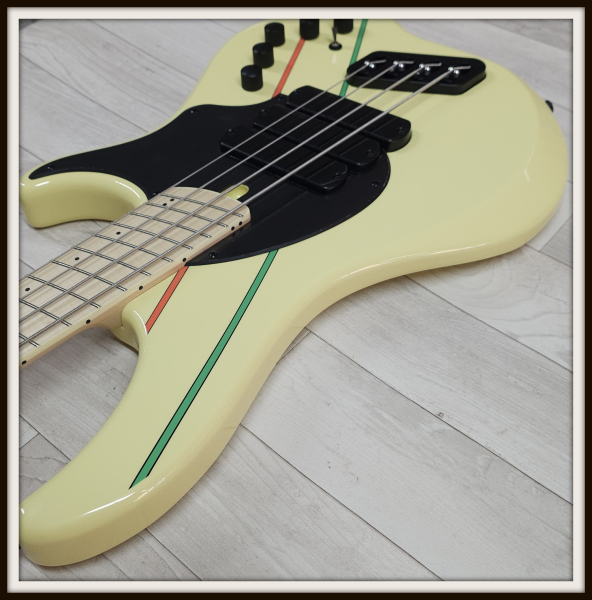 Preview: Dingwall JT3 John Taylor 4-String, Primrose