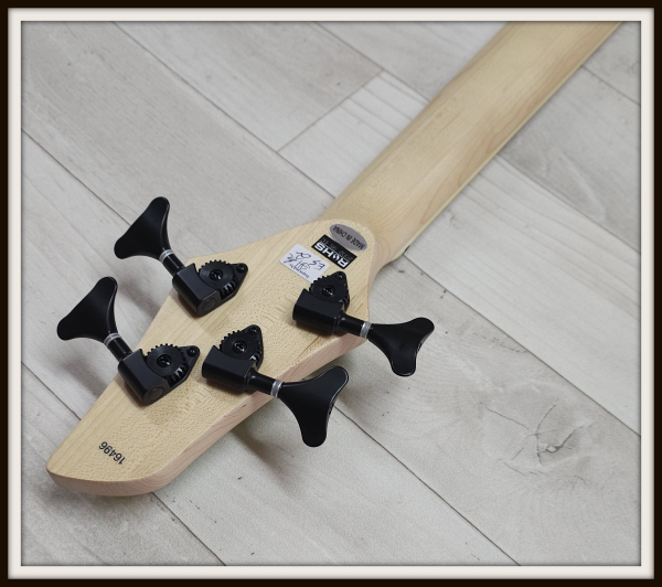 Dingwall JT3 John Taylor 4-String, Primrose