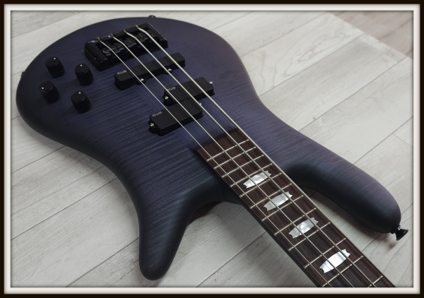 Preview: Spector Euro 4 LX Neck-Thru, Nightshade Matte *2nd Hand*