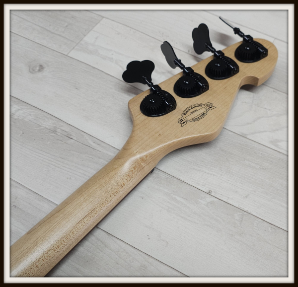 Sandberg California II VM4 RW, Black Highgloss, Linkshänder