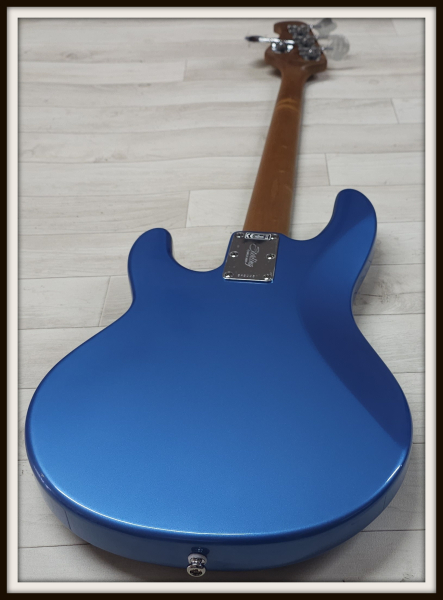 Sterling by Music Man Stingray SS4 Shortscale, Toluca Lake Blue
