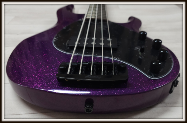 Preview: Sterling by Music Man StingRay 5 Ray35 H, Purple Sparkle